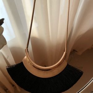 Fashion necklace with fringe
